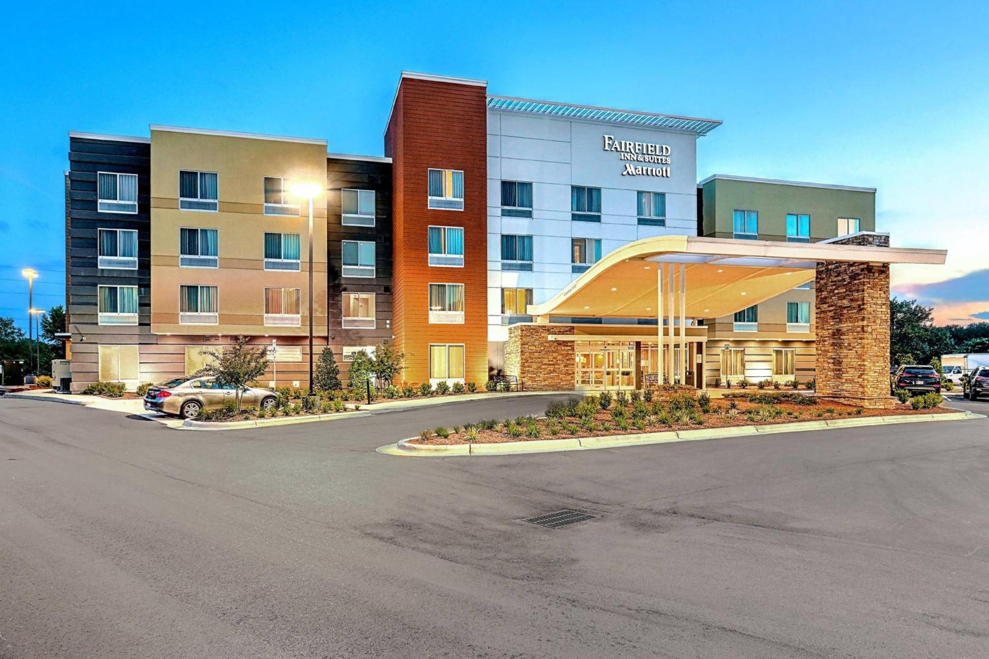 Fairfield Inn & Suites By Marriott Greenville Exterior photo